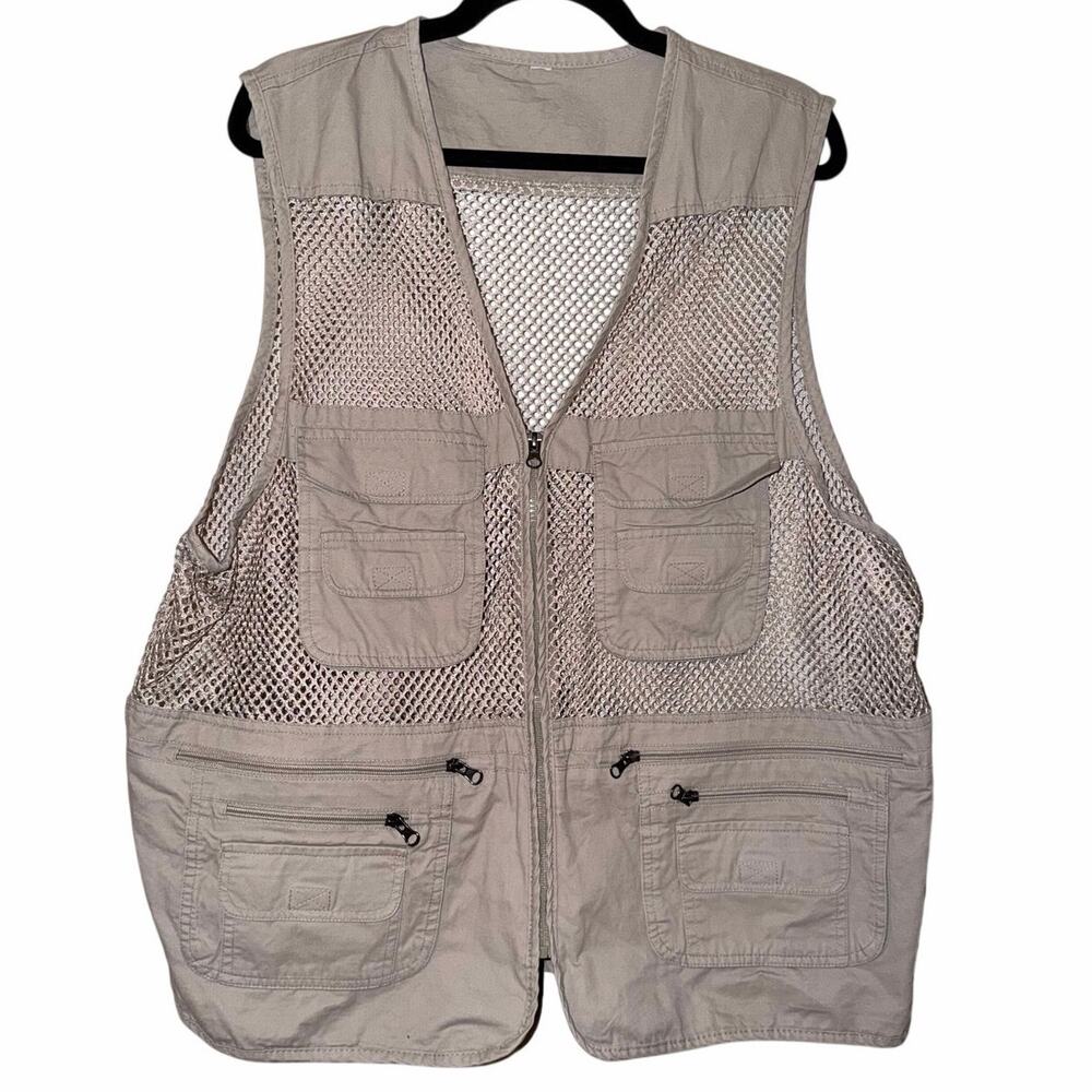 Tan vented zip front sleeveless outdoor sports vest fishing hunting hiking XL